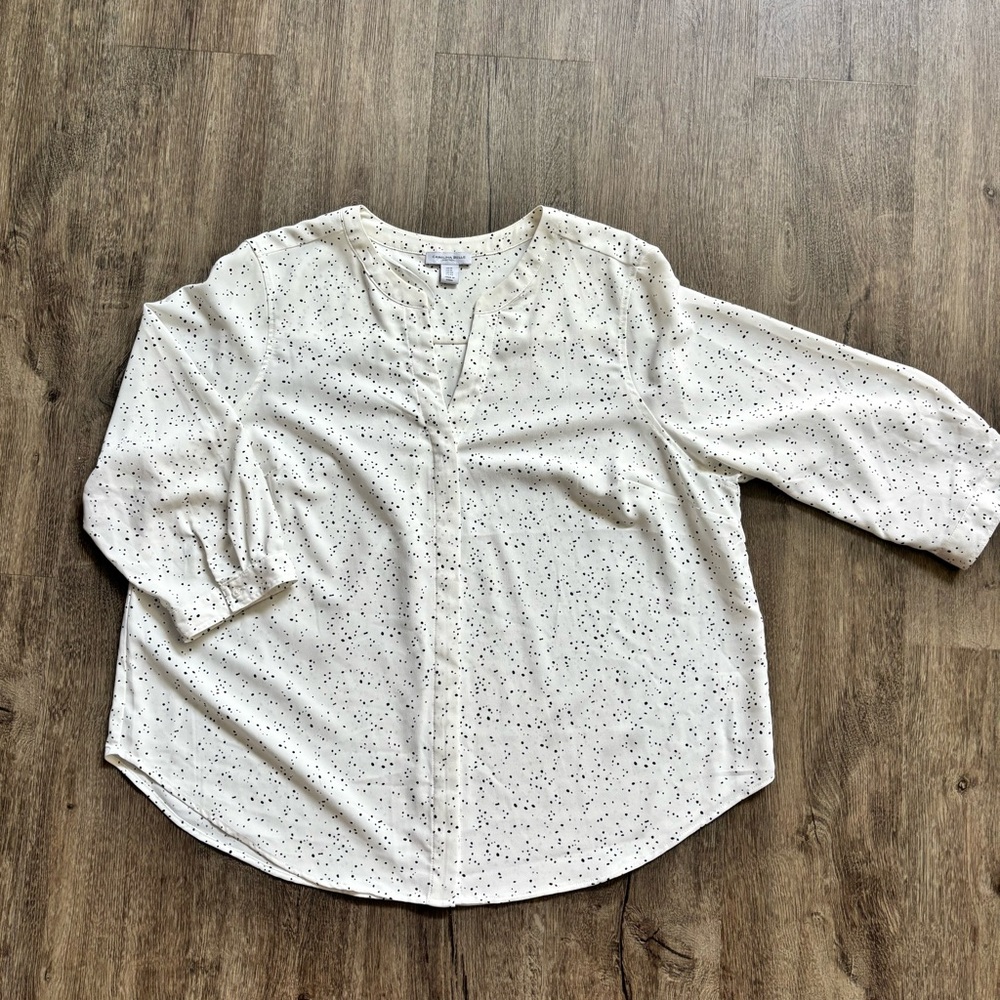 🌸 2 for $20 🌸 speckle print blouse